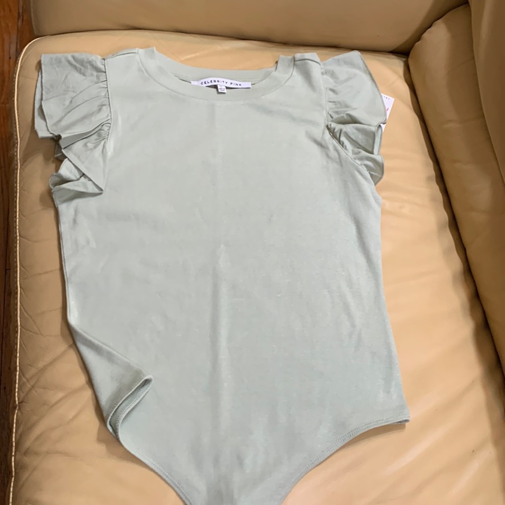 3/$20- Celebrity Pink Flutter Sleeve Bodysuit